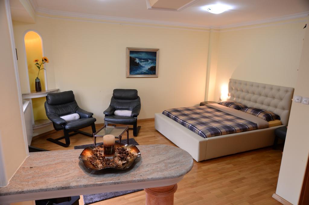 Exclusive Central Apartments Skopje Eksteriør bilde