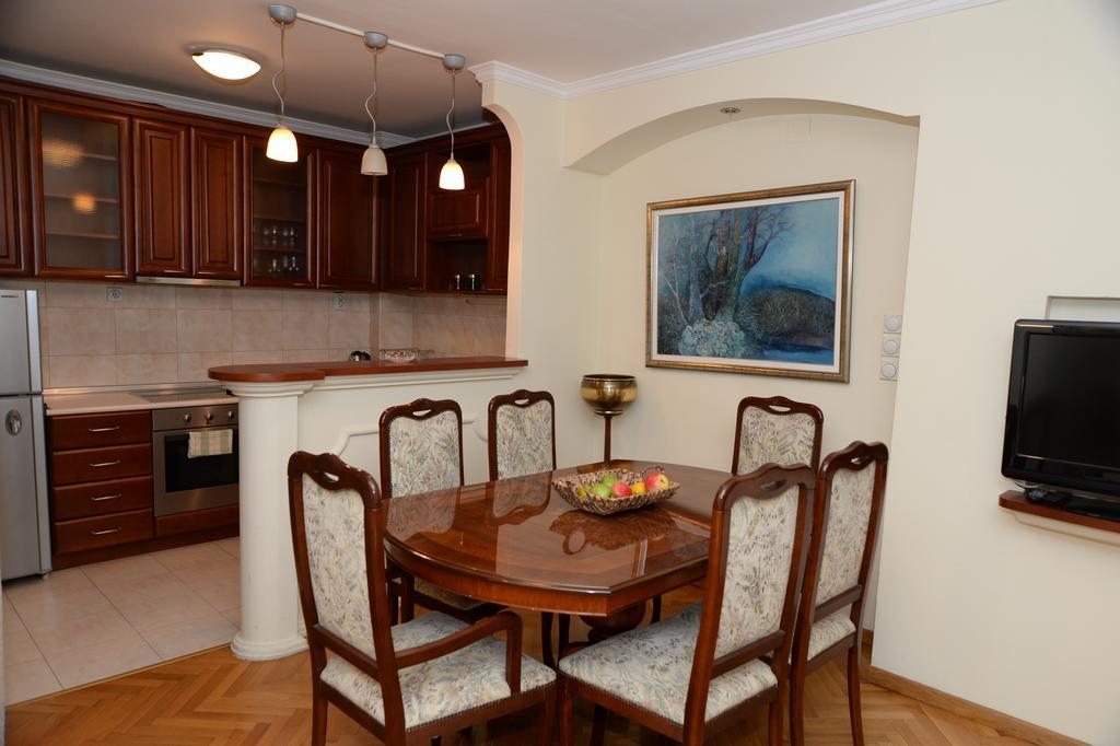 Exclusive Central Apartments Skopje Eksteriør bilde